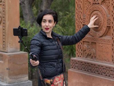 article-image